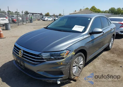 2019 Volkswagen Jetta S/Se/R-Line z USA, uszkodzony, nr VIN 3VWC57BU2KM187939